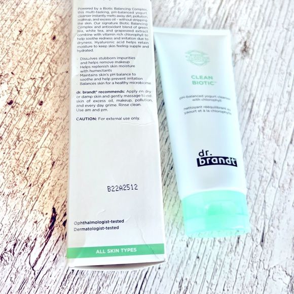 Dr. Brandt prebiotic Clean biotic yogurt cleanser. BNIB AND SEALED - Picture 6 of 10